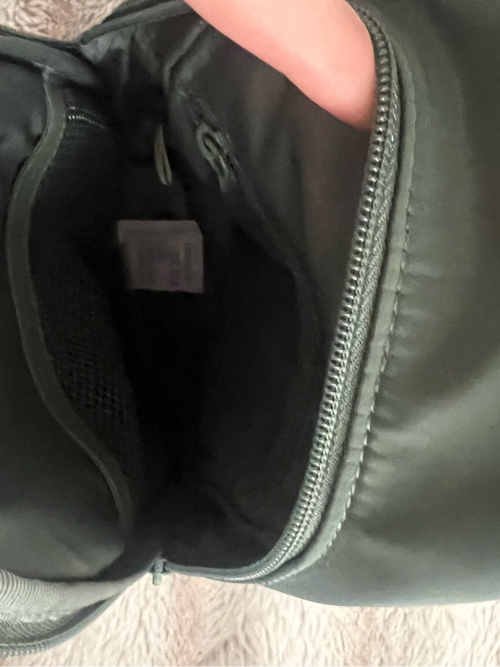 NWT PINK Victoria's Secret Olive Green Sling Belt Bag - Picture 2 of 3